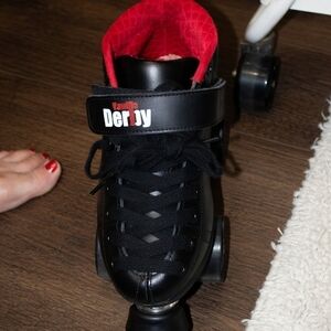 Derby Kids Roller Sneakers - Black and Red